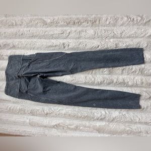 Lululemon running legging with adjustable waist band Gray acid wash size 4